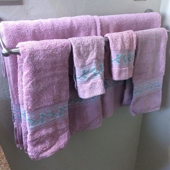 Fieldcrest Vintage 1990’s Pink Floral Strip Towel 6pc Set - Picture 2 of 13